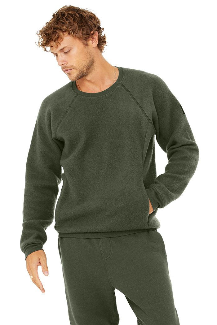 Alo Yoga Triumph Crew Neck Sweatshirt Men\'s Long Sleeve Dark Green | 65XUQPVAS