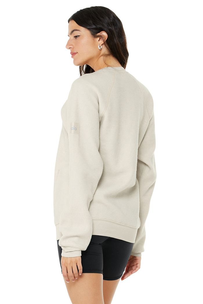 Alo Yoga Triumph Crew Neck Sweatshirt Women's Long Sleeve Beige | 07ICJTOFS