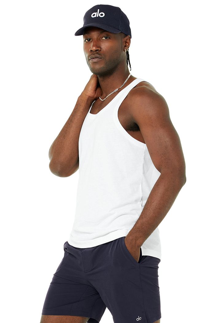 Alo Yoga Triumph Men's Vest White | 92AXRDETS