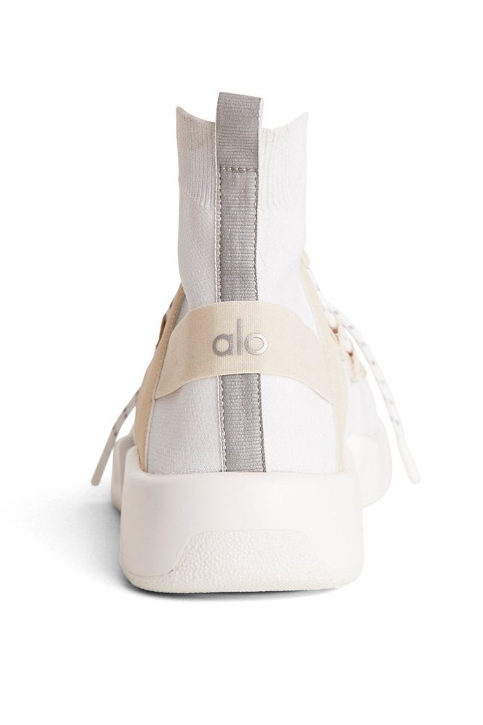 Alo Yoga Wanderer Sneaker Women's Shoes Beige | 65WTDGOQB